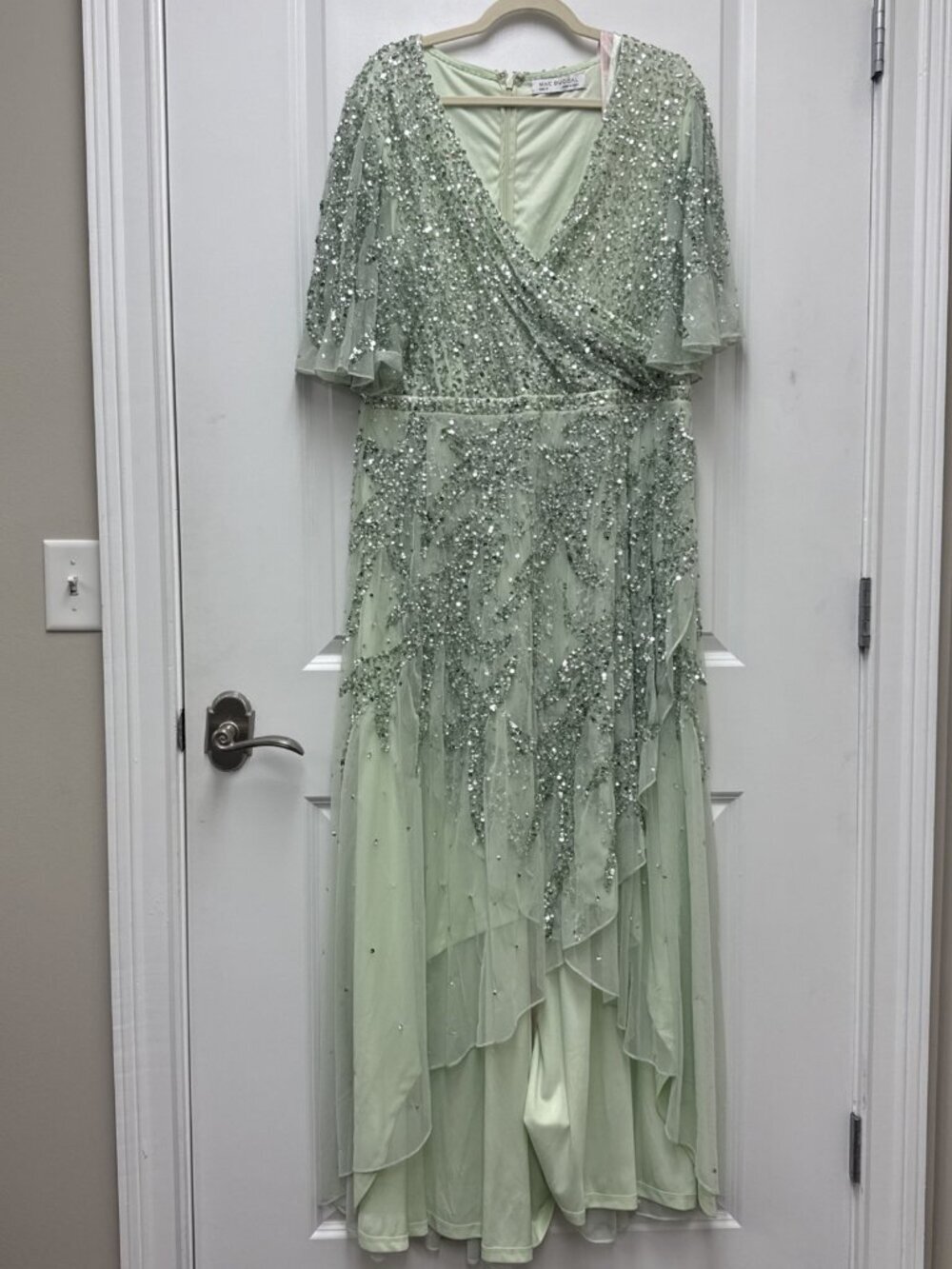 Mac Duggal Size 16 Sage Green 93681 Gown Sequined Butterfly Sleeve Cocktail NWT - Picture 5 of 12